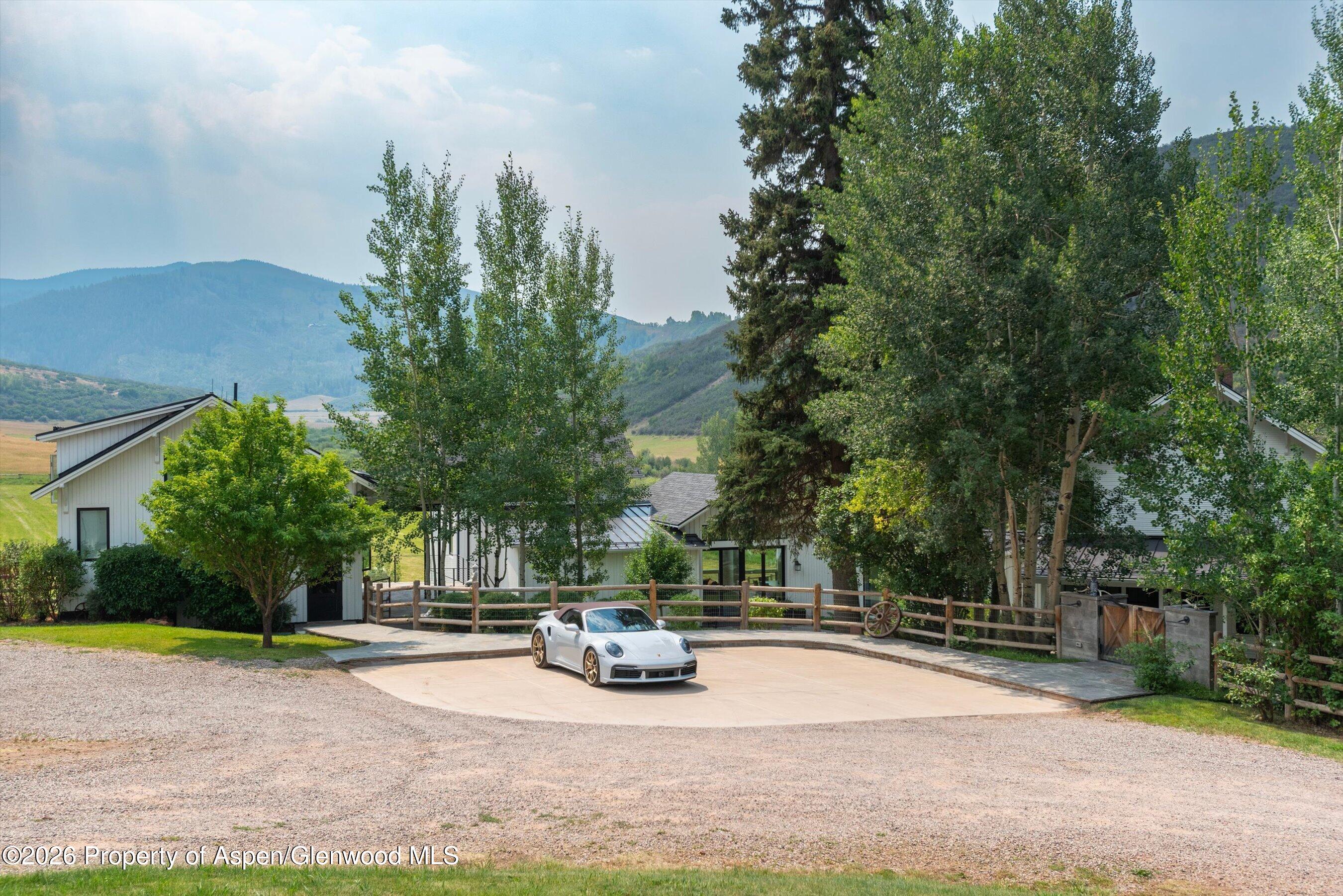 1814 Woody Creek Road