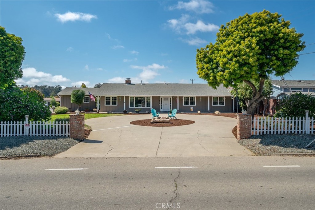 1304 Division Street