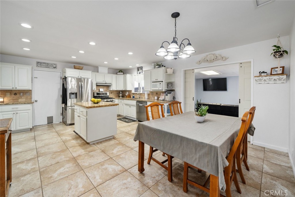 1304 Division Street