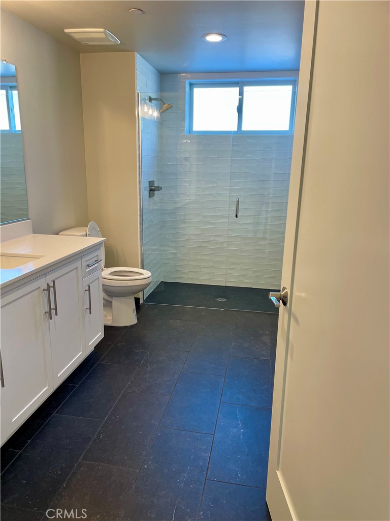 764 Woodbridge St. 101