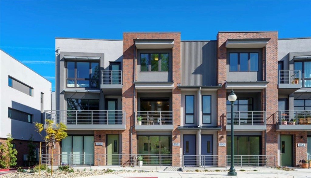 764 Woodbridge St. 101