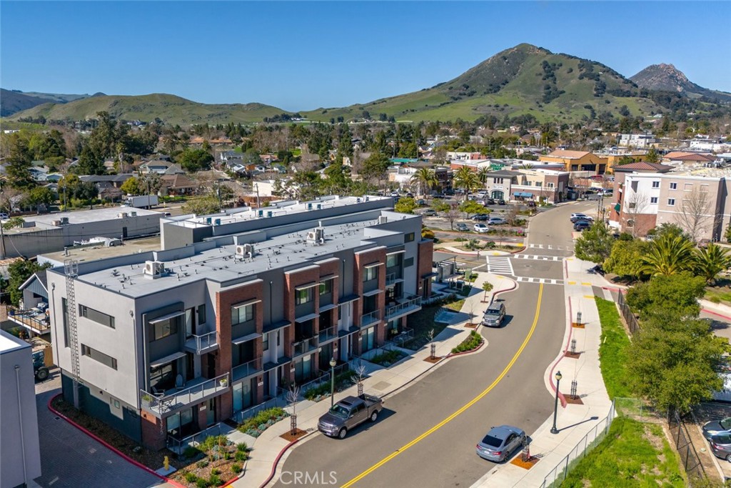 2375 victoria Avenue 104