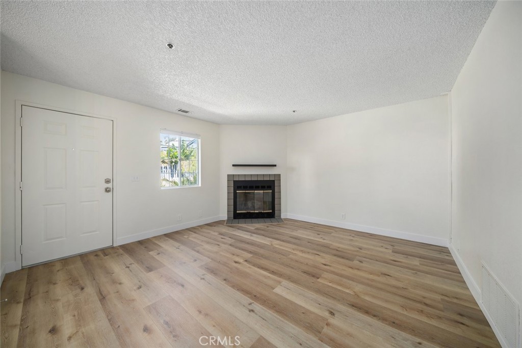 1033 Southwood Drive S