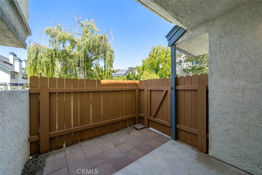 1033 Southwood Drive S