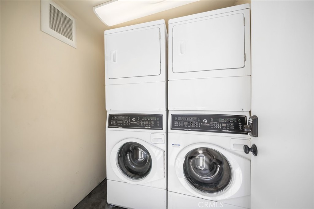 8740 El Camino Real A