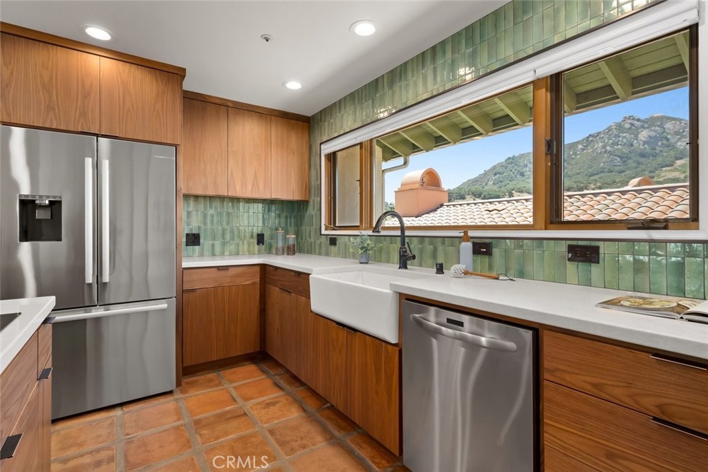 333 Twin Ridge