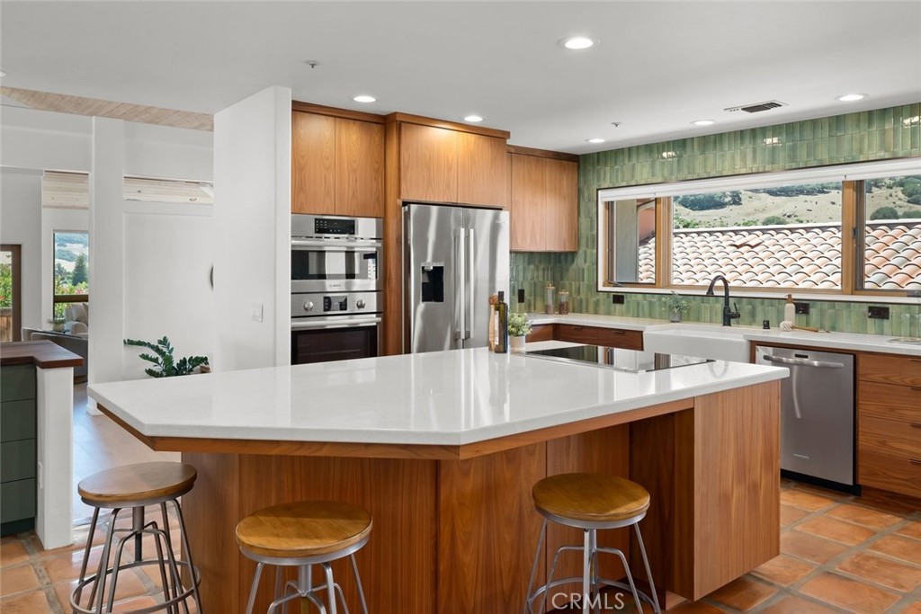 333 Twin Ridge