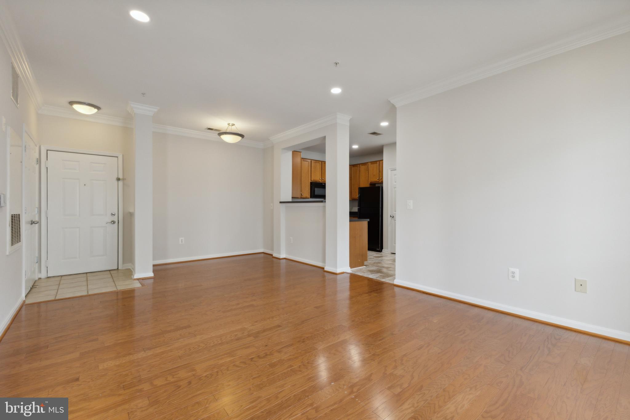 4850 EISENHOWER AVENUE 322