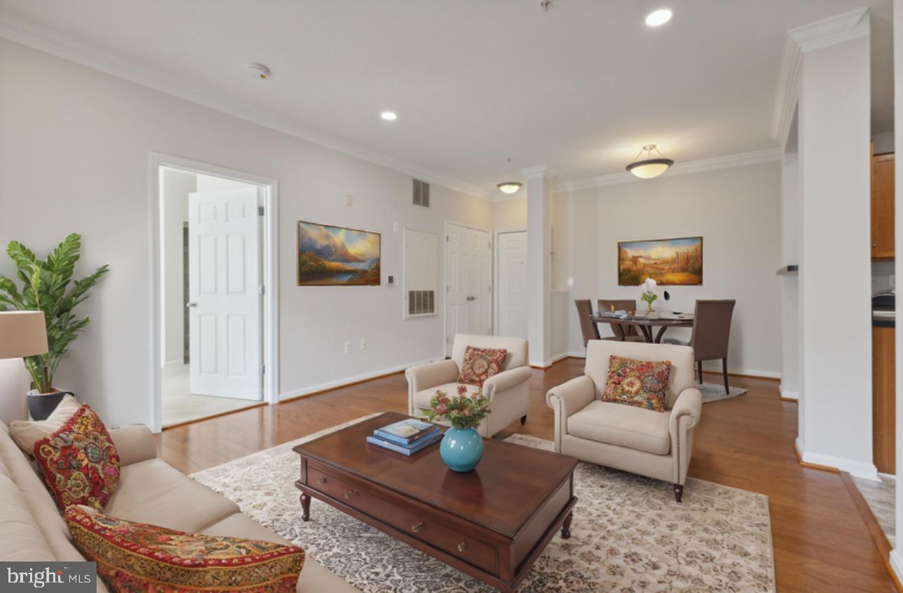 4850 EISENHOWER AVENUE 322