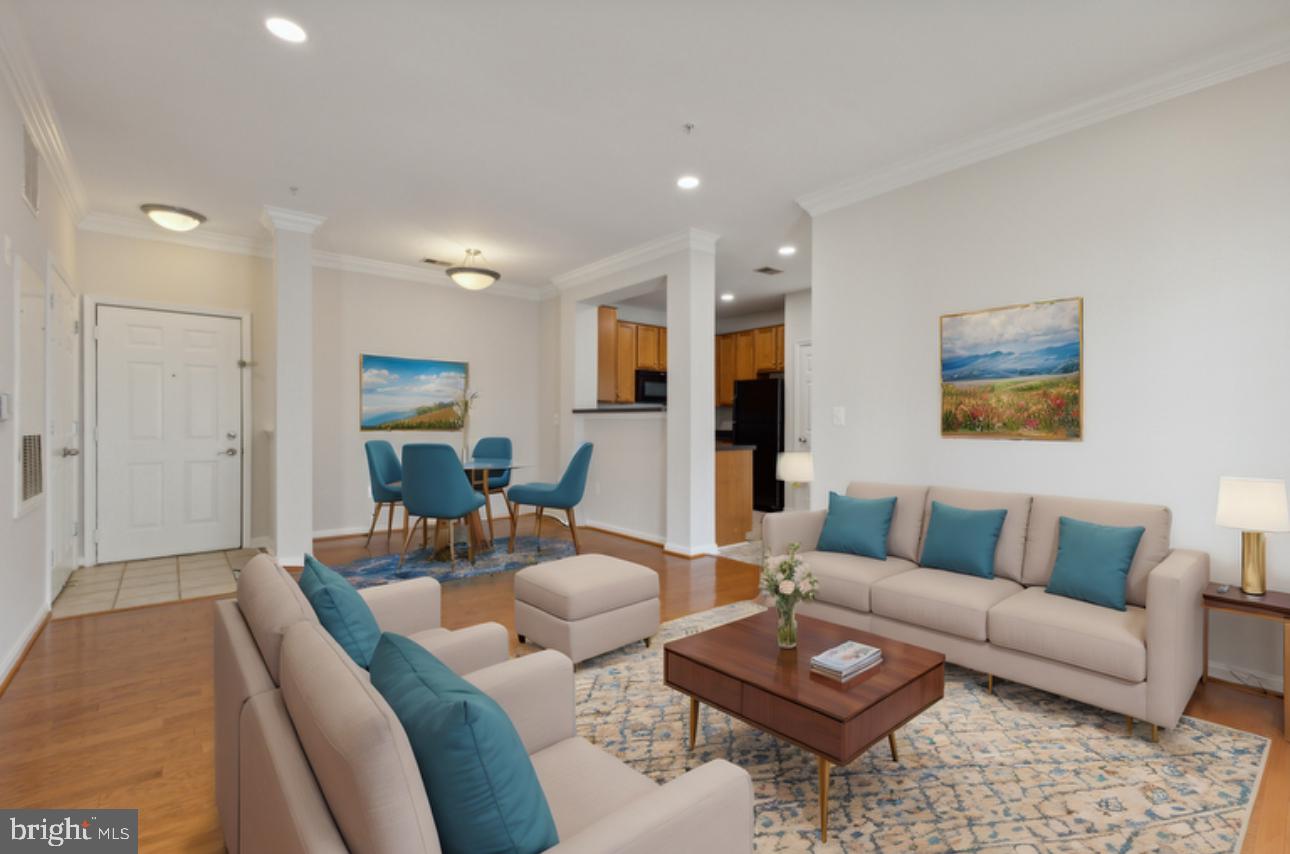 4850 EISENHOWER AVENUE 322