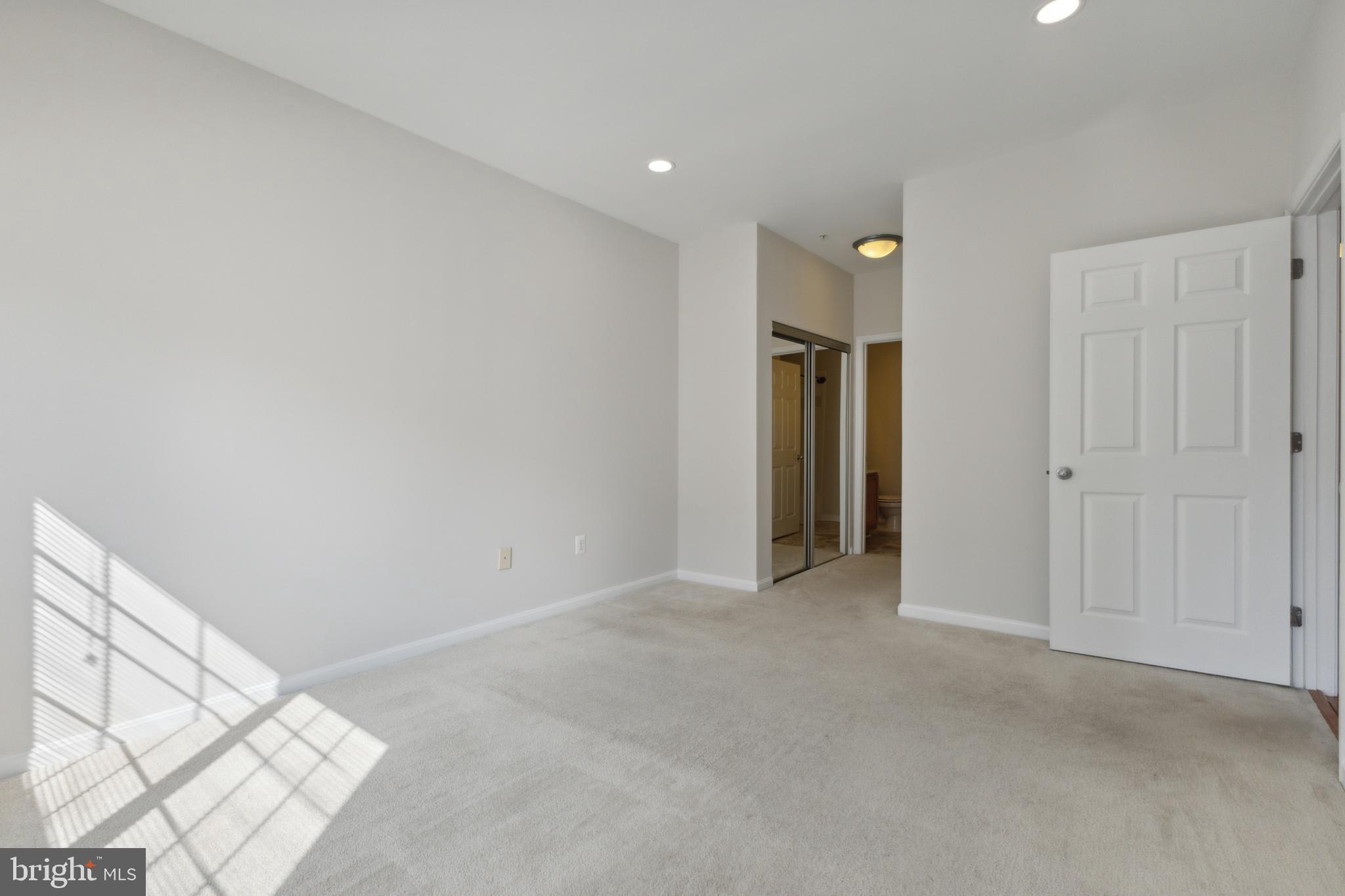 4850 EISENHOWER AVENUE 322