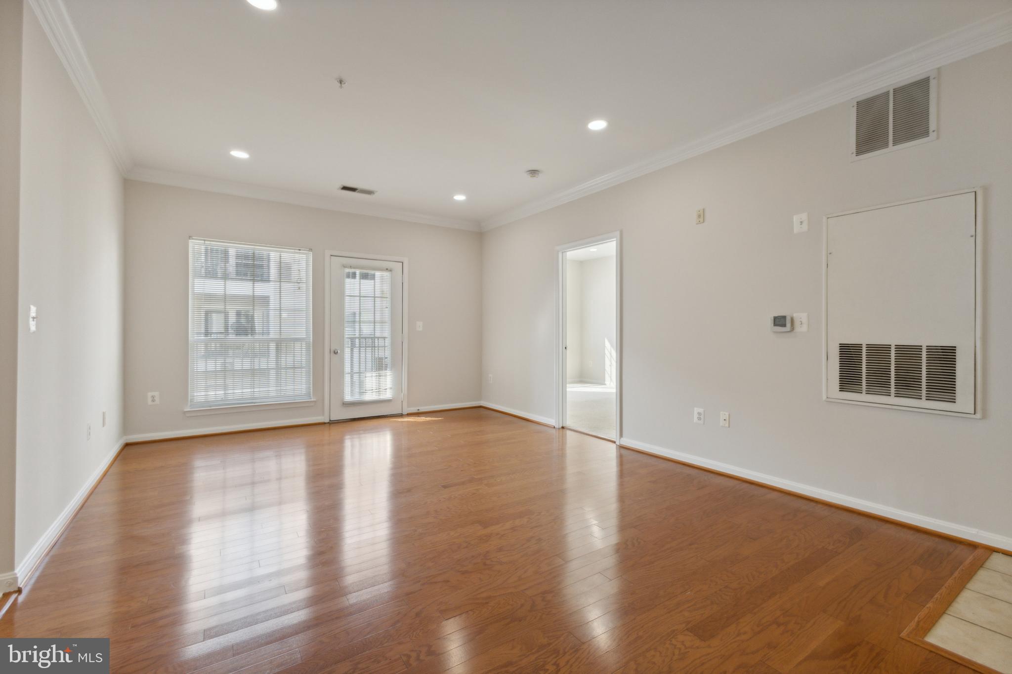 4850 EISENHOWER AVENUE 322