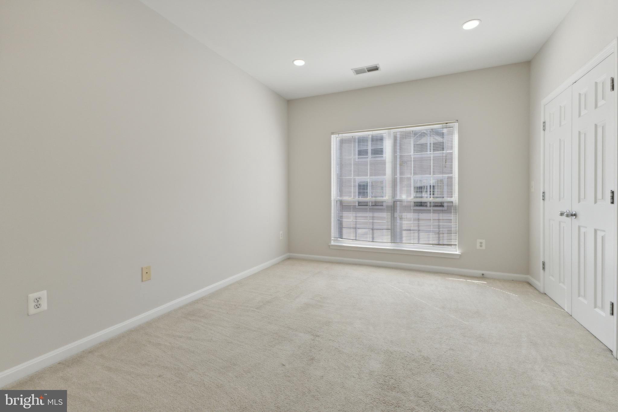 4850 EISENHOWER AVENUE 322