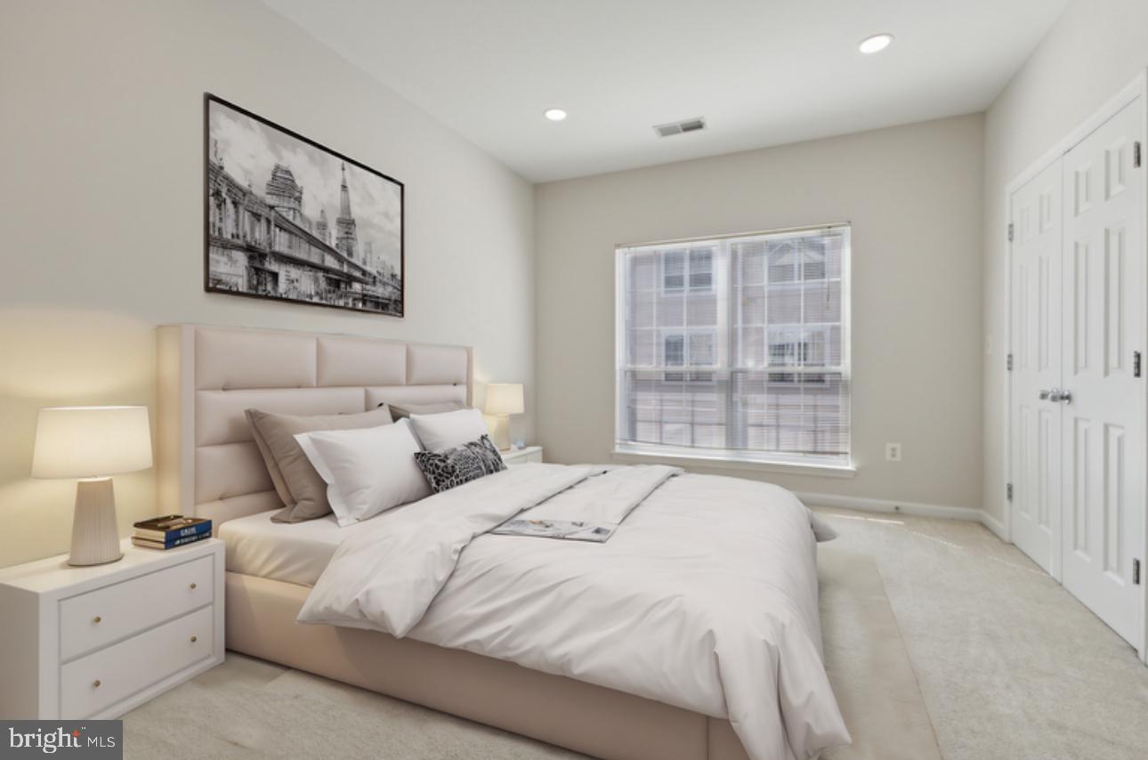 4850 EISENHOWER AVENUE 322