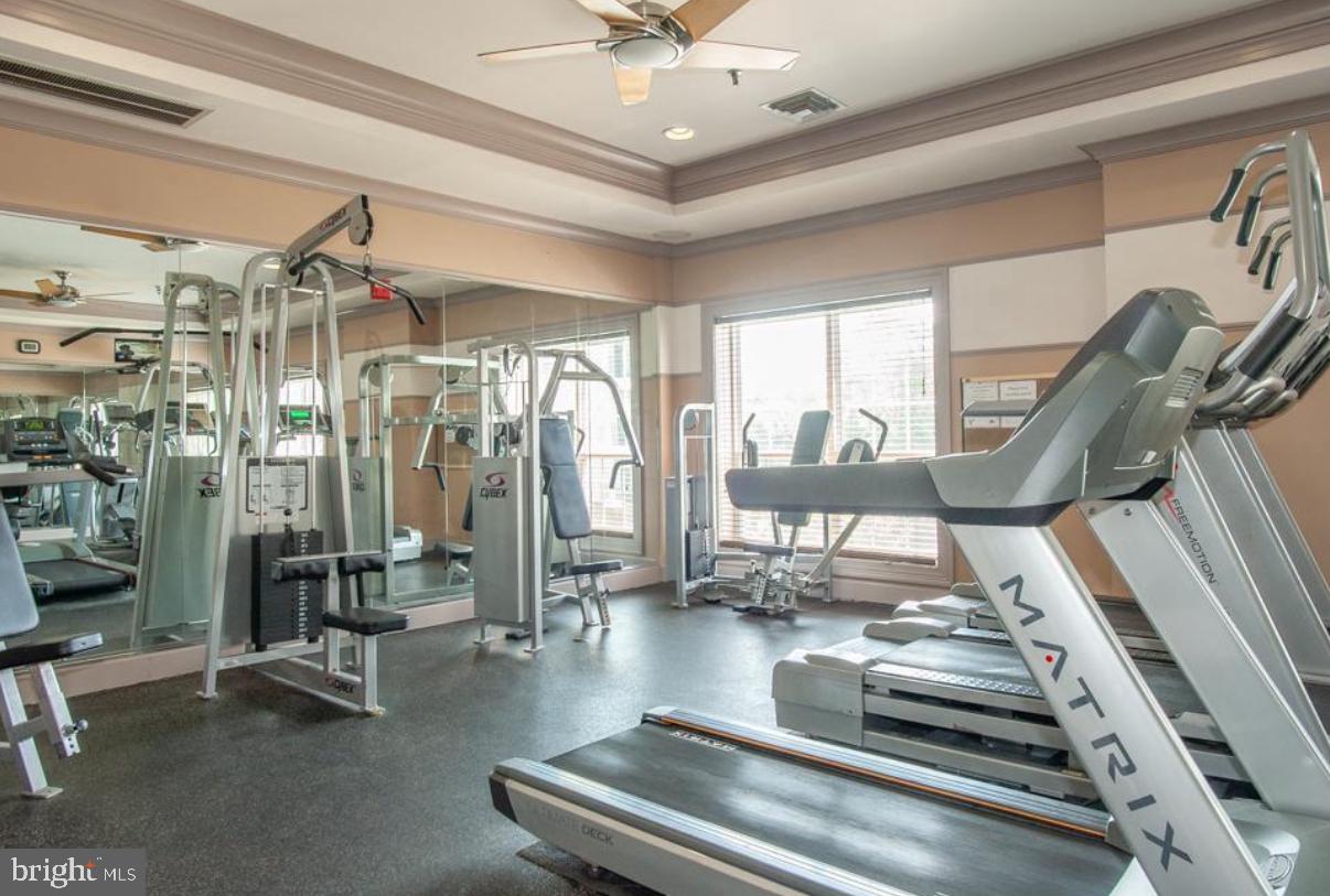 4850 EISENHOWER AVENUE 322