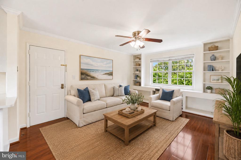 1722 W ABINGDON DRIVE Unit: 301