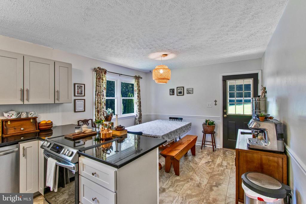 12073 DOGWOOD LANE
