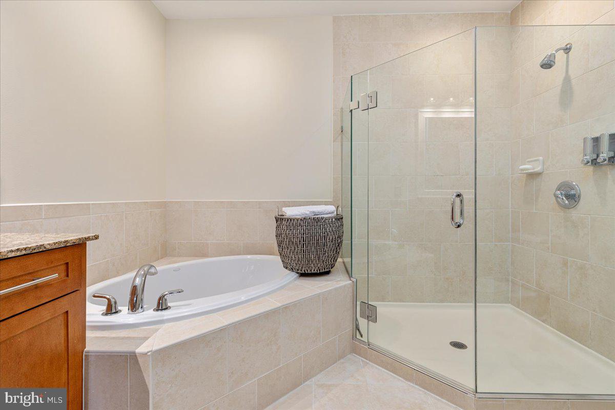 444 W BROAD STREET 509