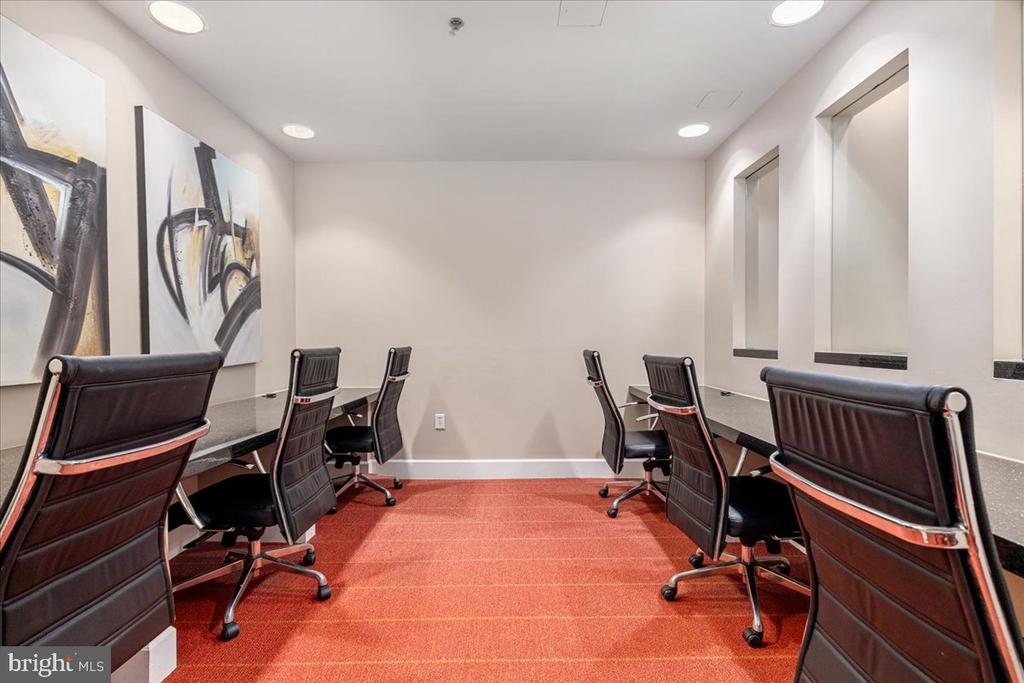 444 W BROAD STREET 509