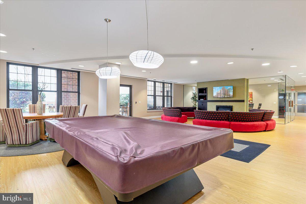 444 W BROAD STREET 509