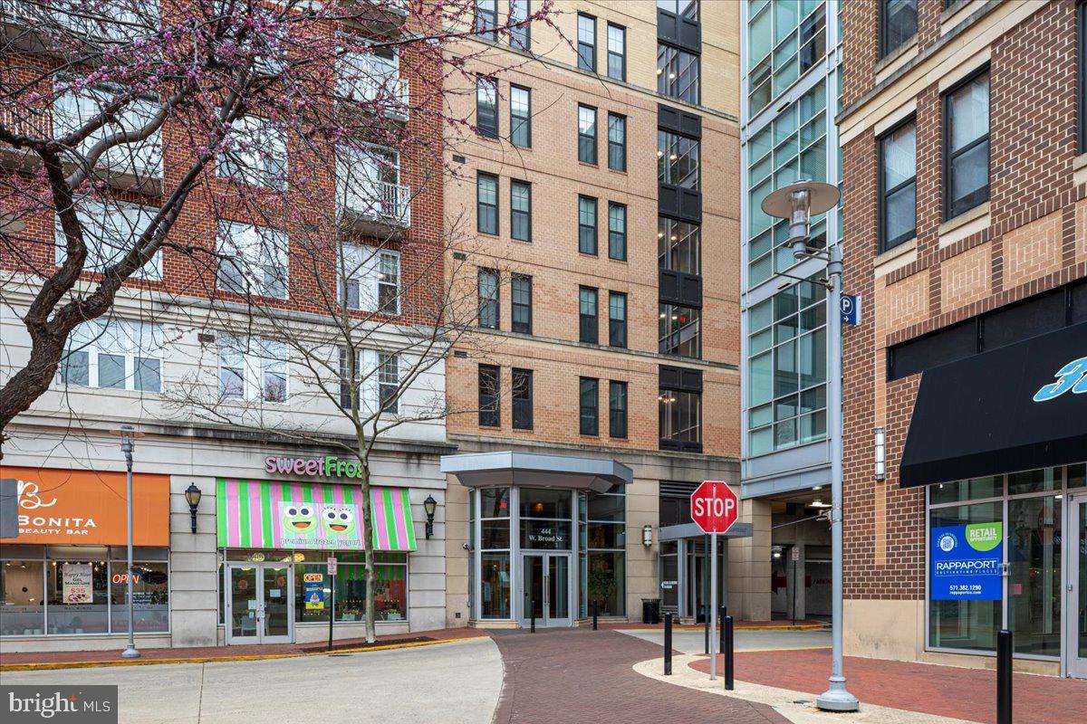 444 W BROAD STREET 509