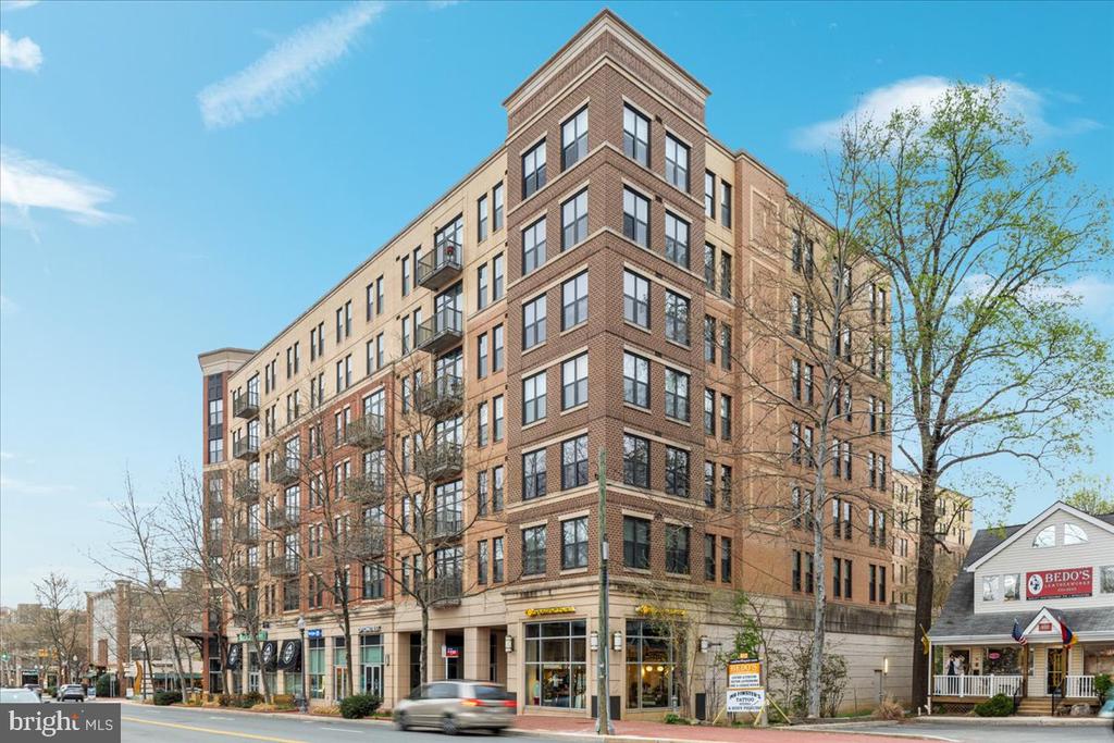 444 W BROAD STREET 509