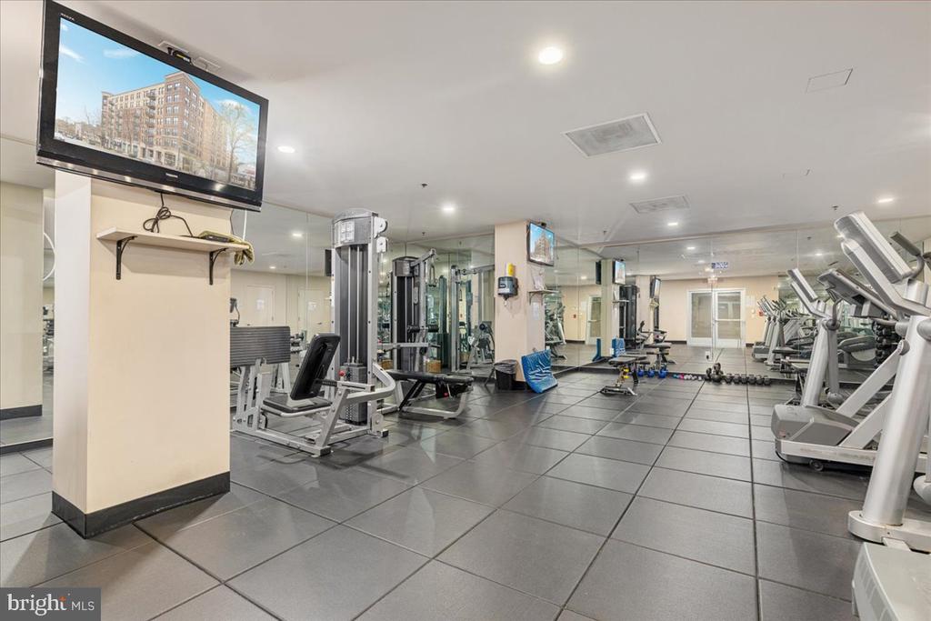 444 W BROAD STREET 509