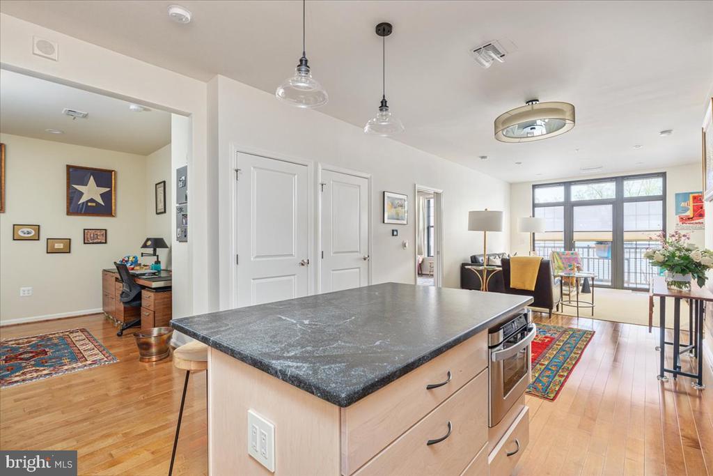 444 W BROAD STREET 509