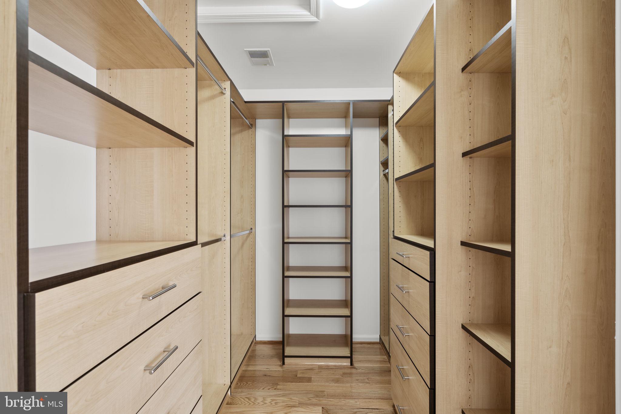 10505 CAPTAIN JOHN SMITH COURT