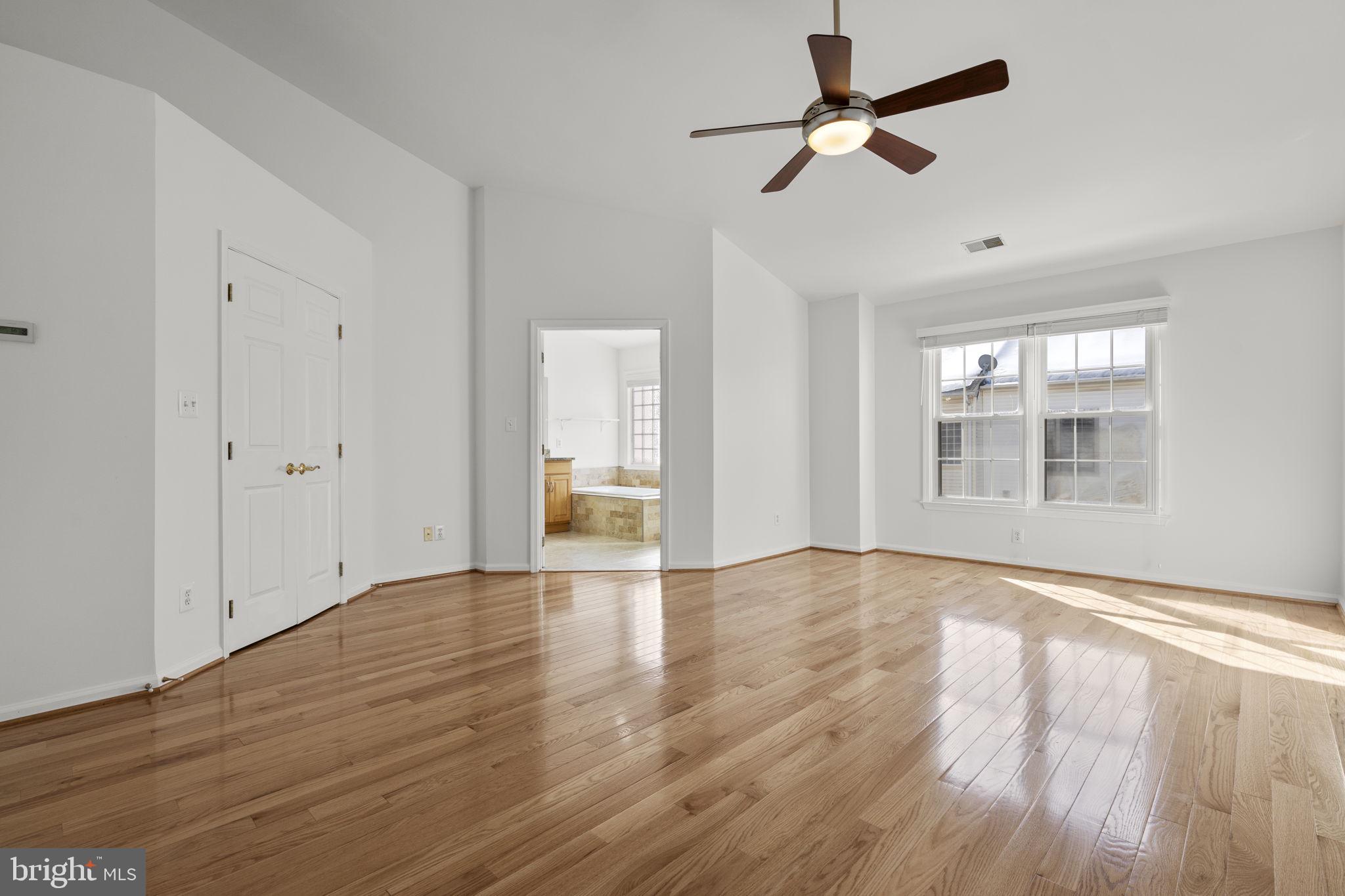 10505 CAPTAIN JOHN SMITH COURT