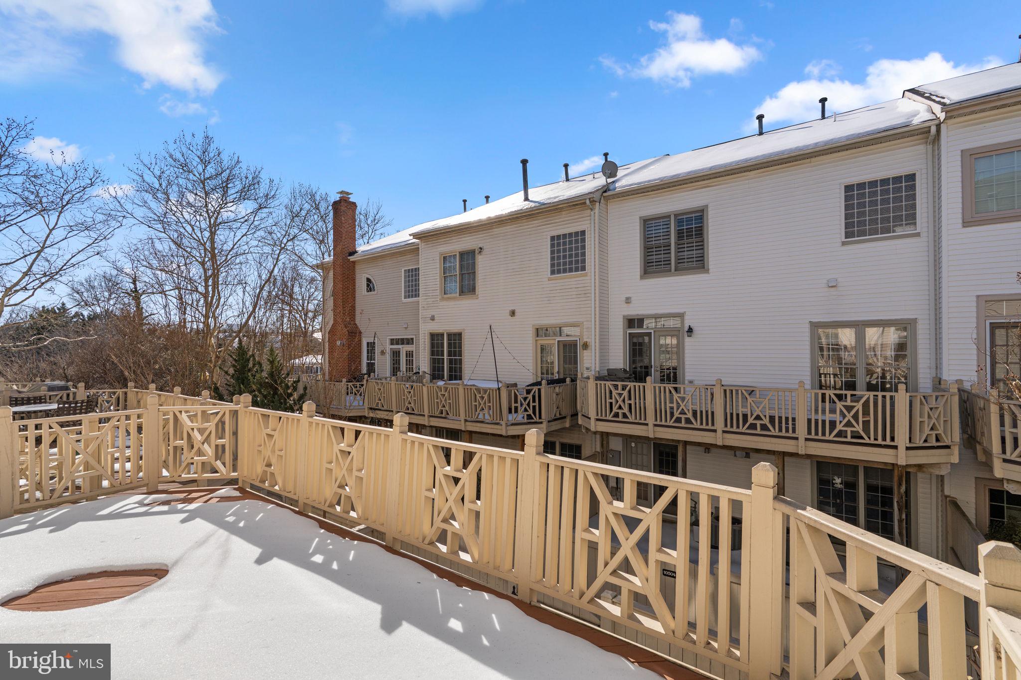 10505 CAPTAIN JOHN SMITH COURT