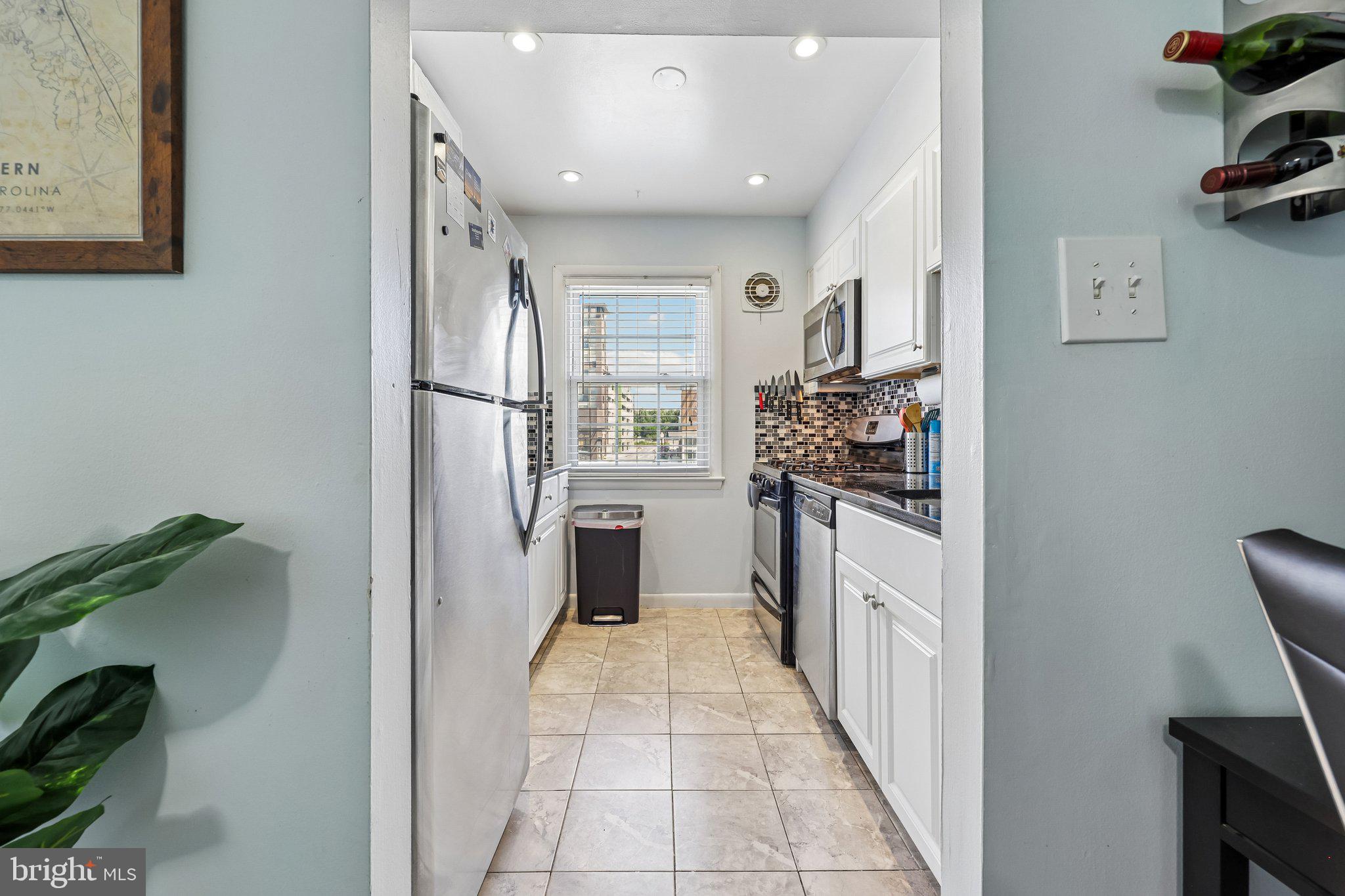 9471 FAIRFAX BOULEVARD 301