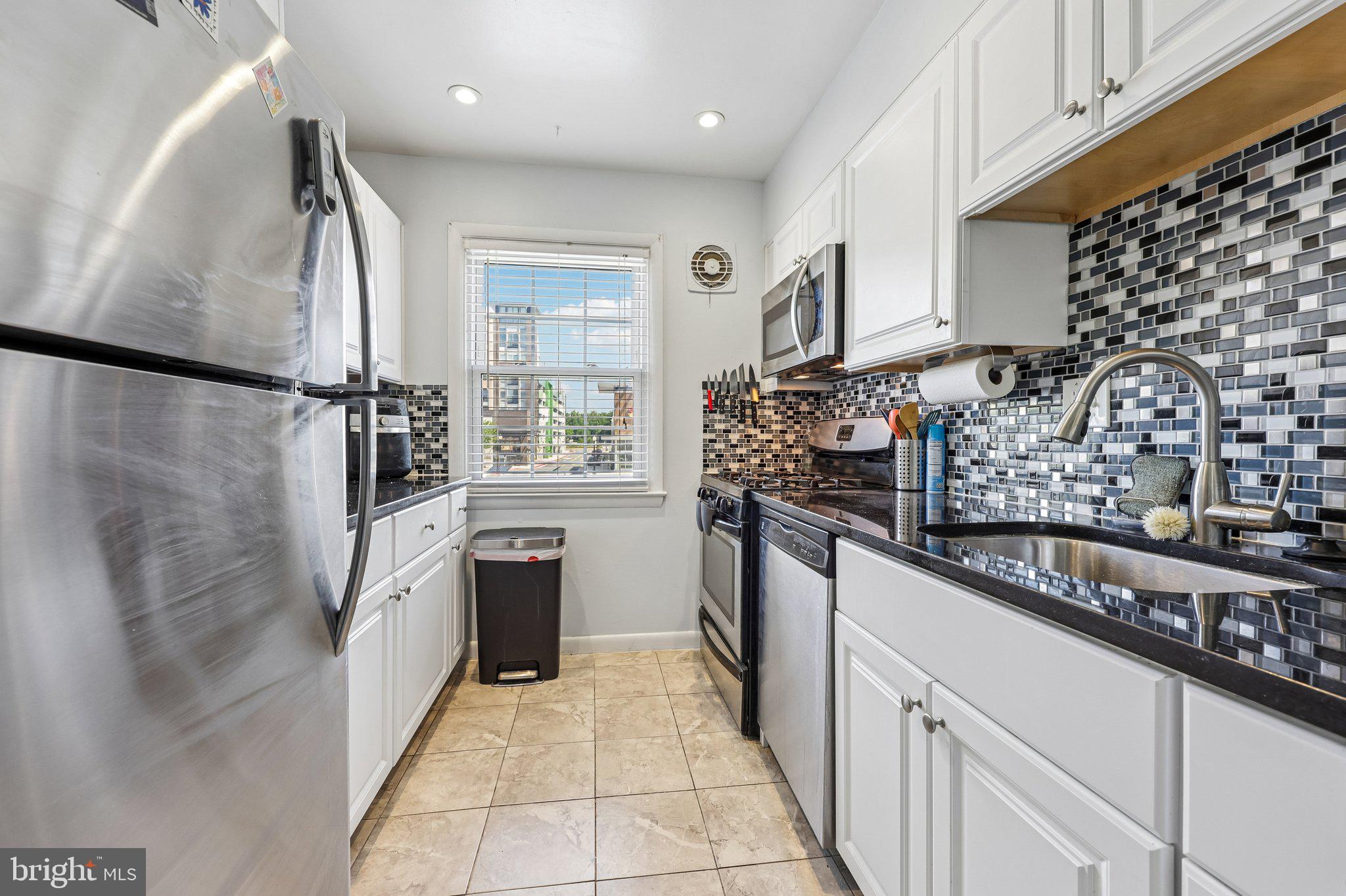9471 FAIRFAX BOULEVARD 301