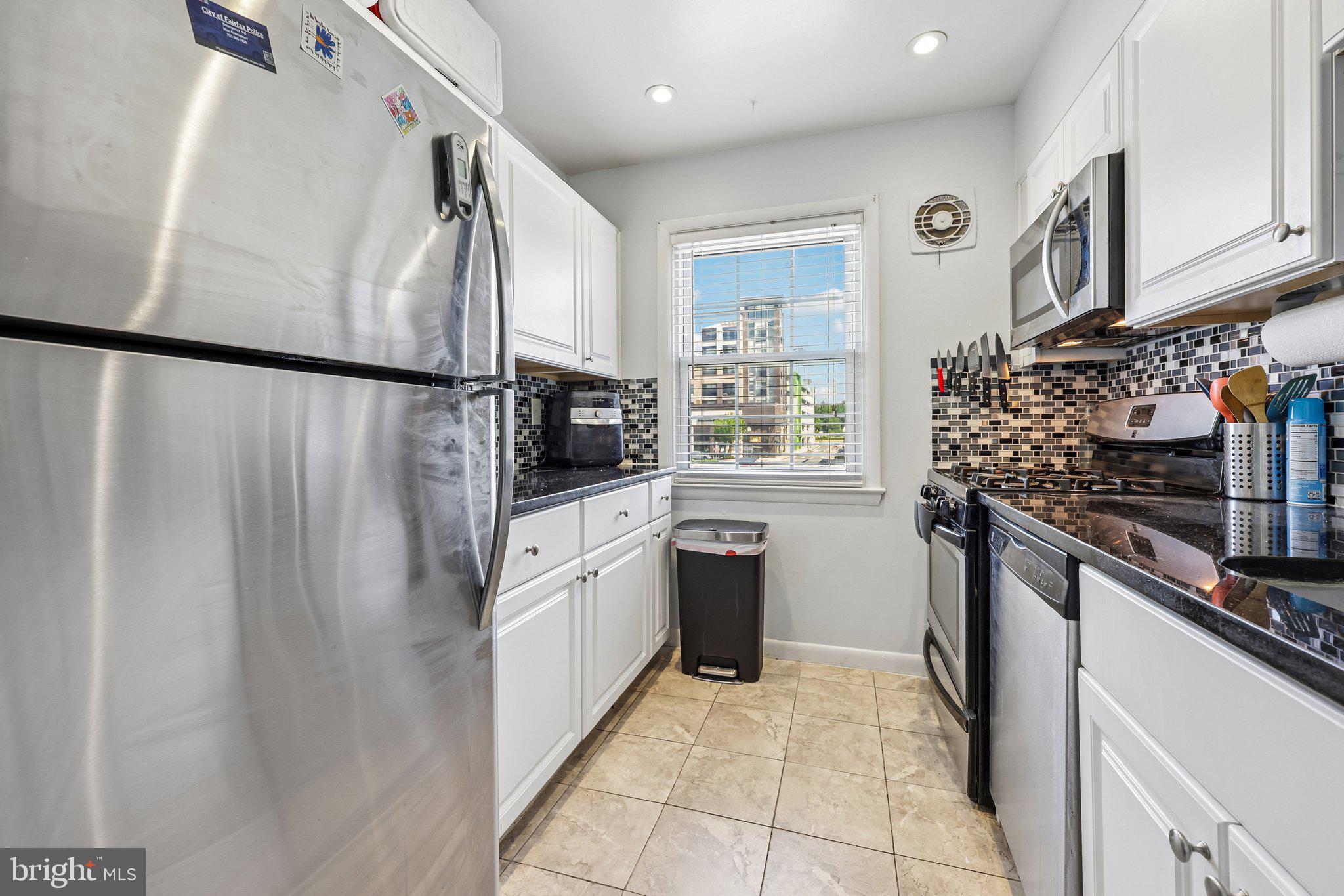 9471 FAIRFAX BOULEVARD 301