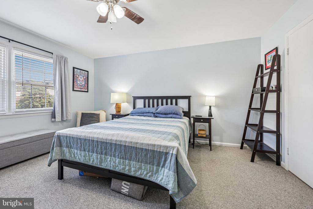 9471 FAIRFAX BOULEVARD 301