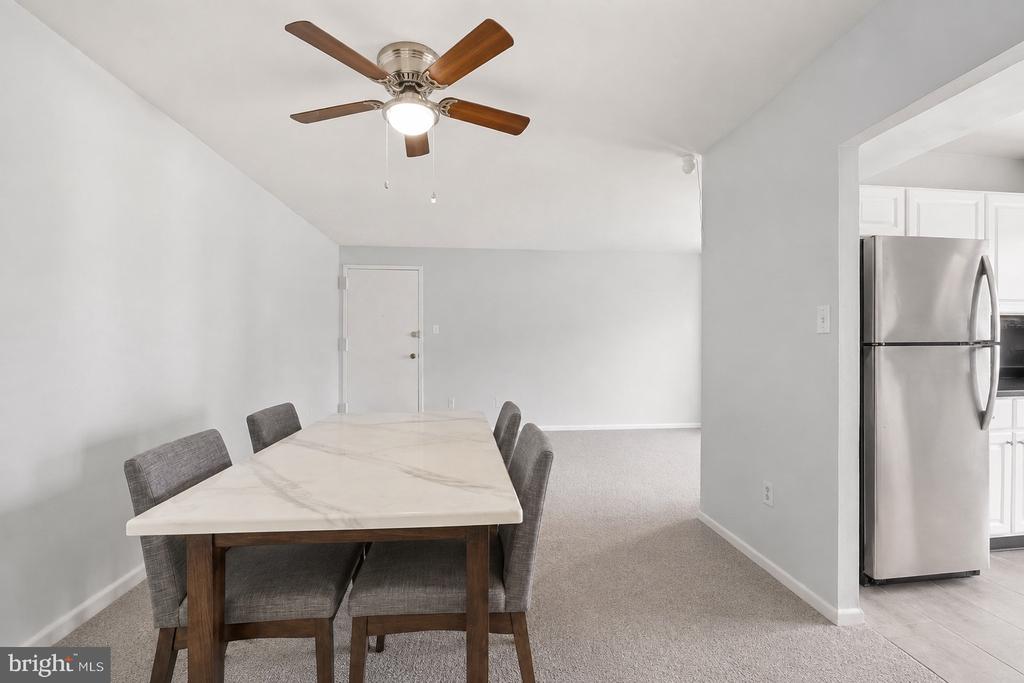 9471 FAIRFAX BOULEVARD 301