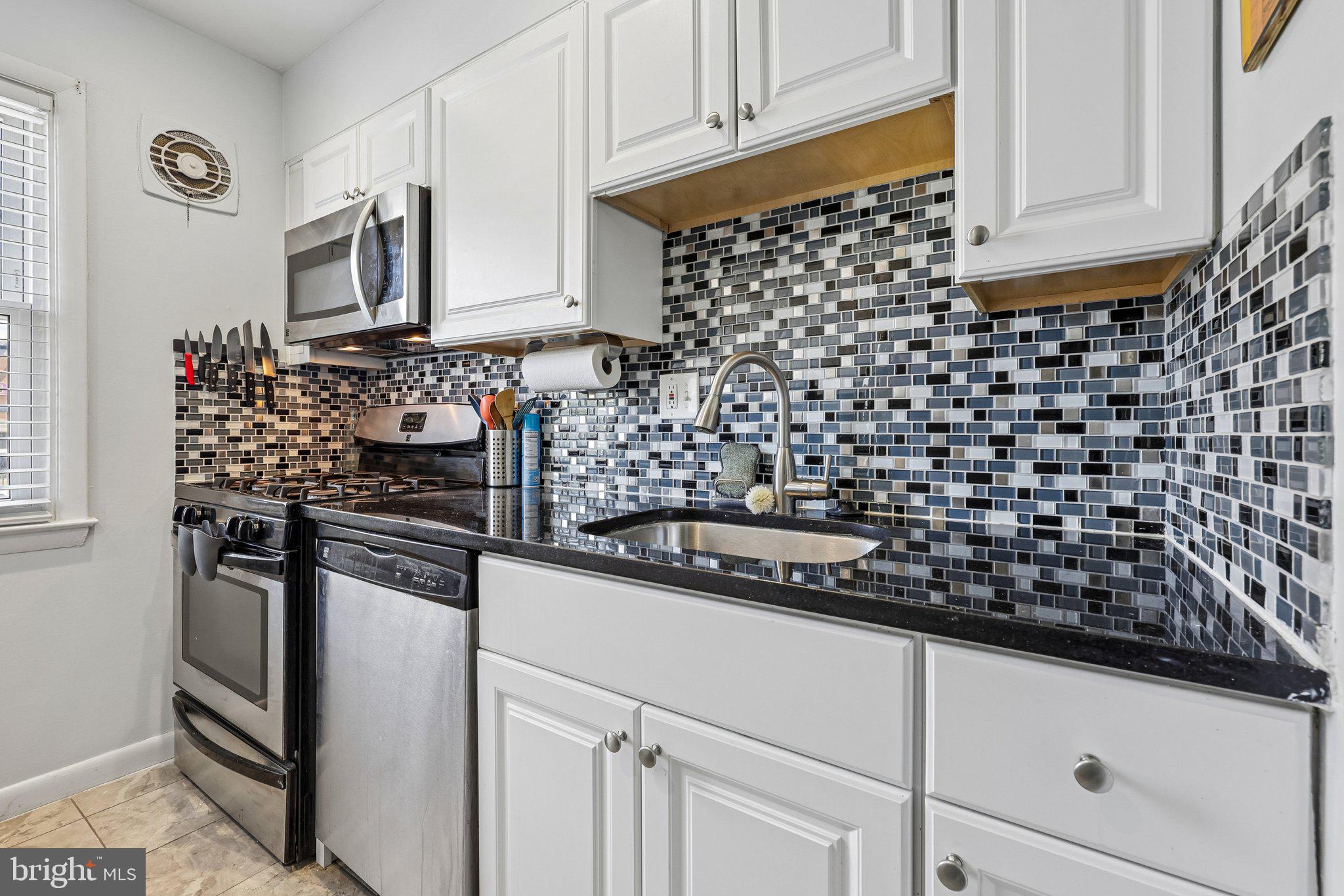 9471 FAIRFAX BOULEVARD 301