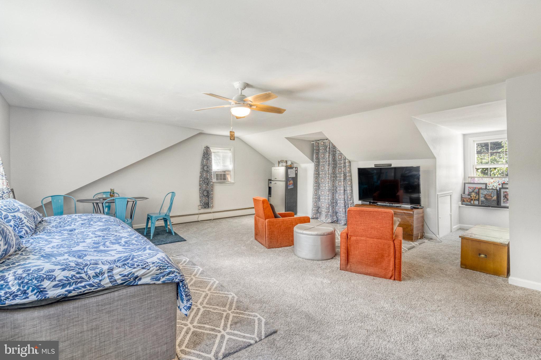 10481 WILLOWSPRING LANE