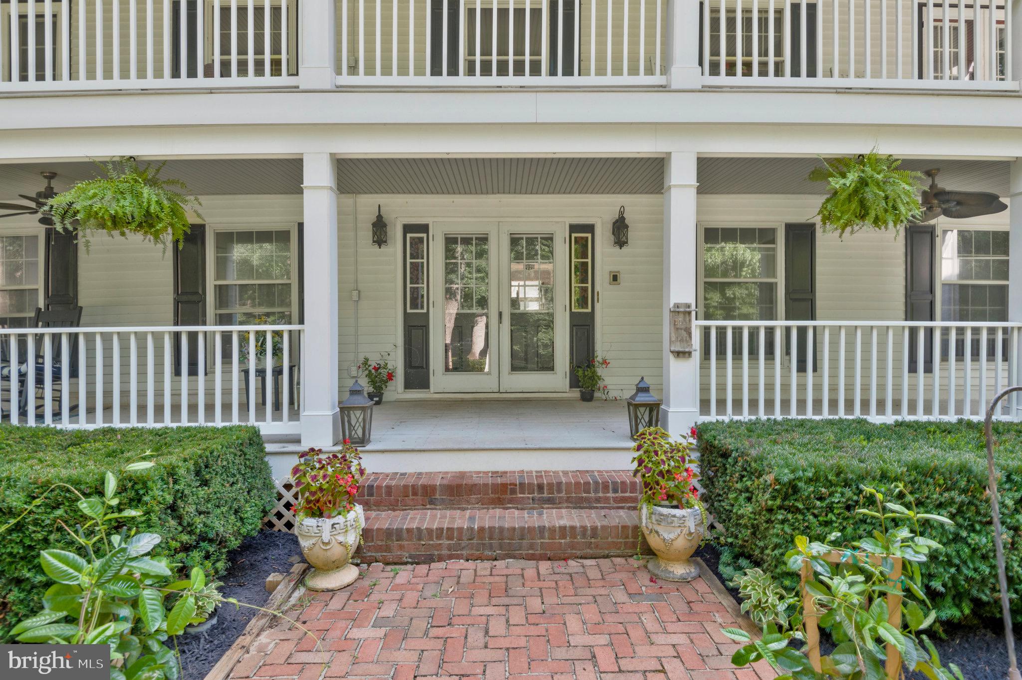 10481 WILLOWSPRING LANE