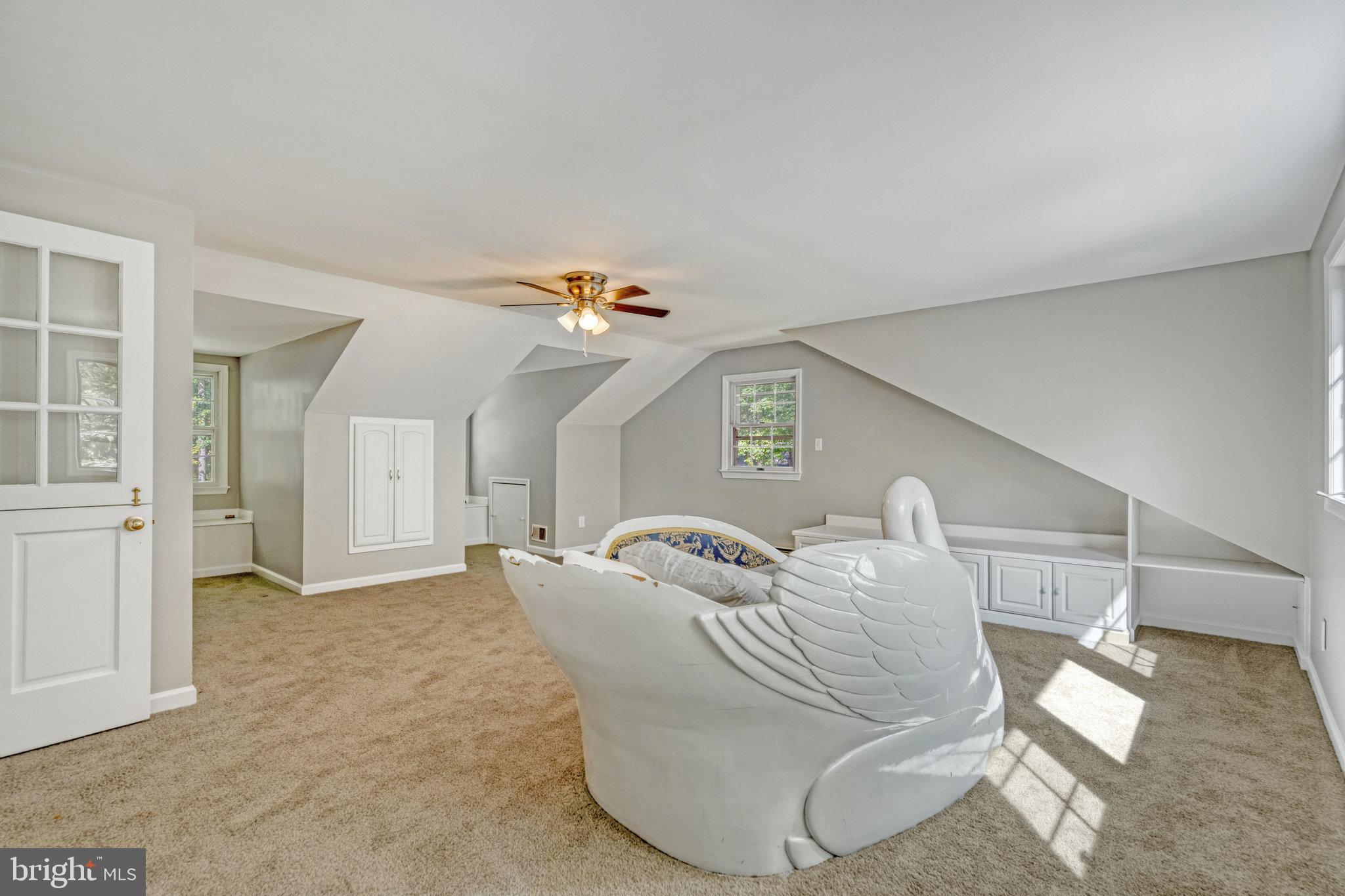 10481 WILLOWSPRING LANE