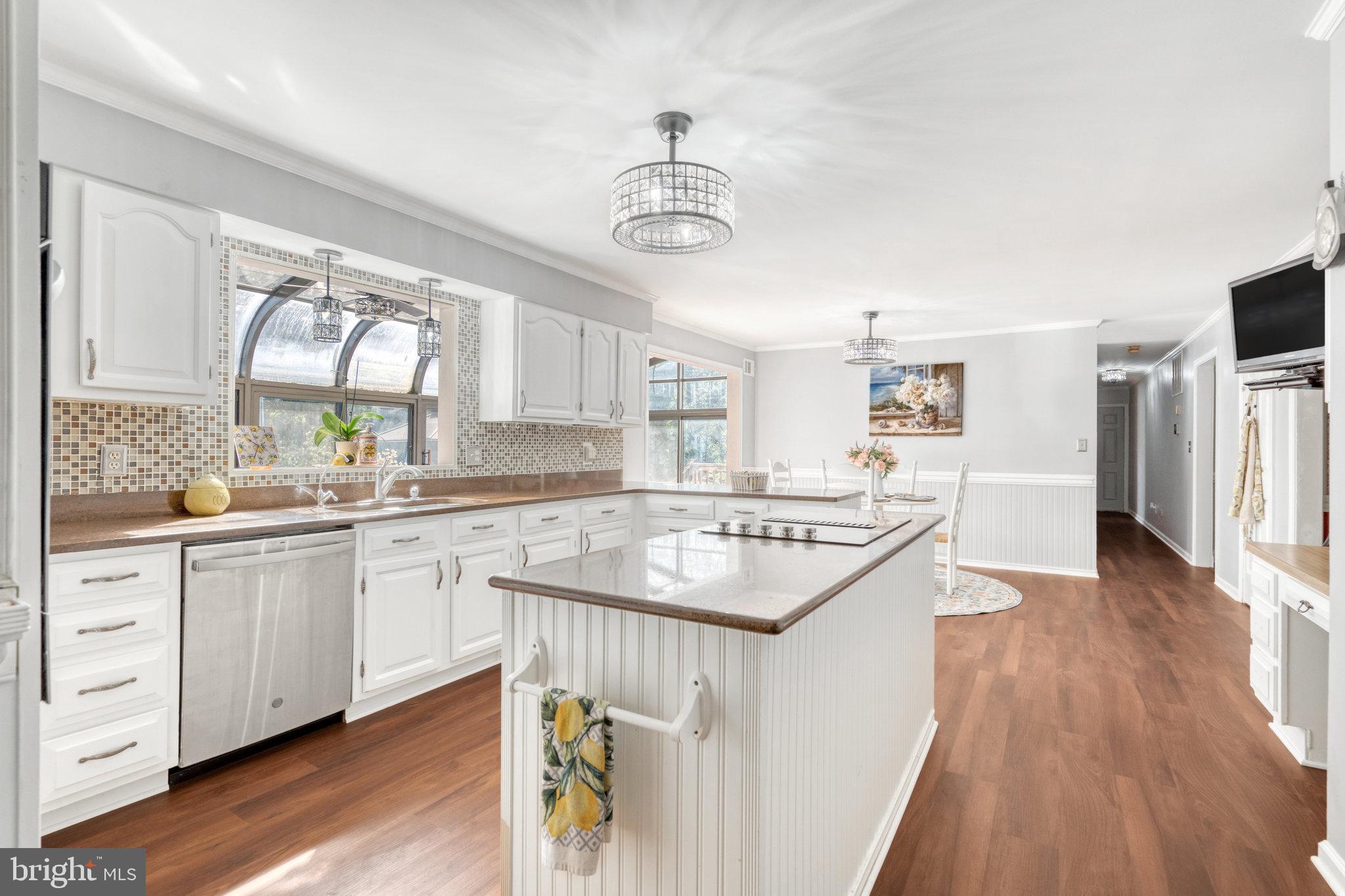 10481 WILLOWSPRING LANE