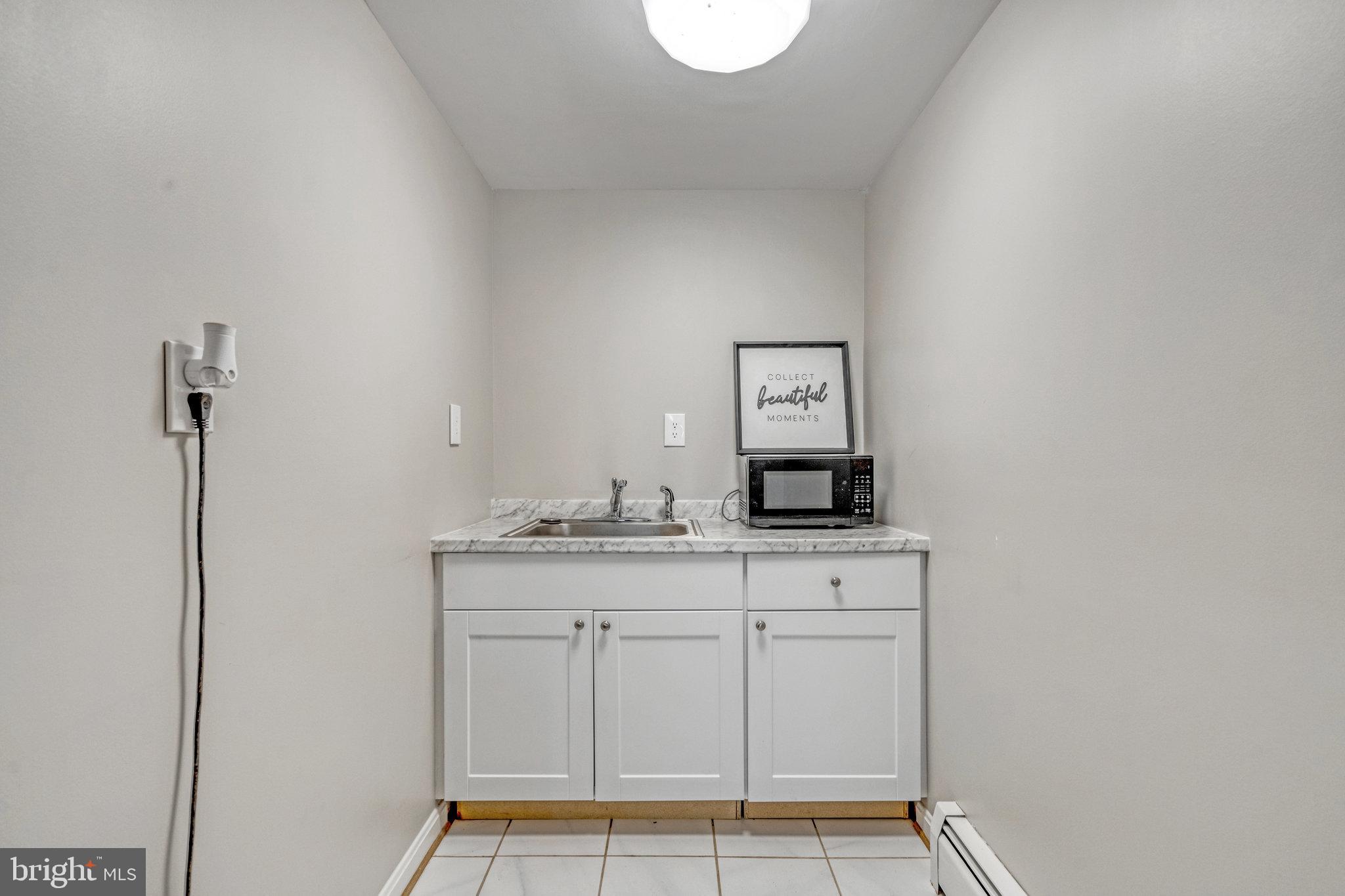 10481 WILLOWSPRING LANE