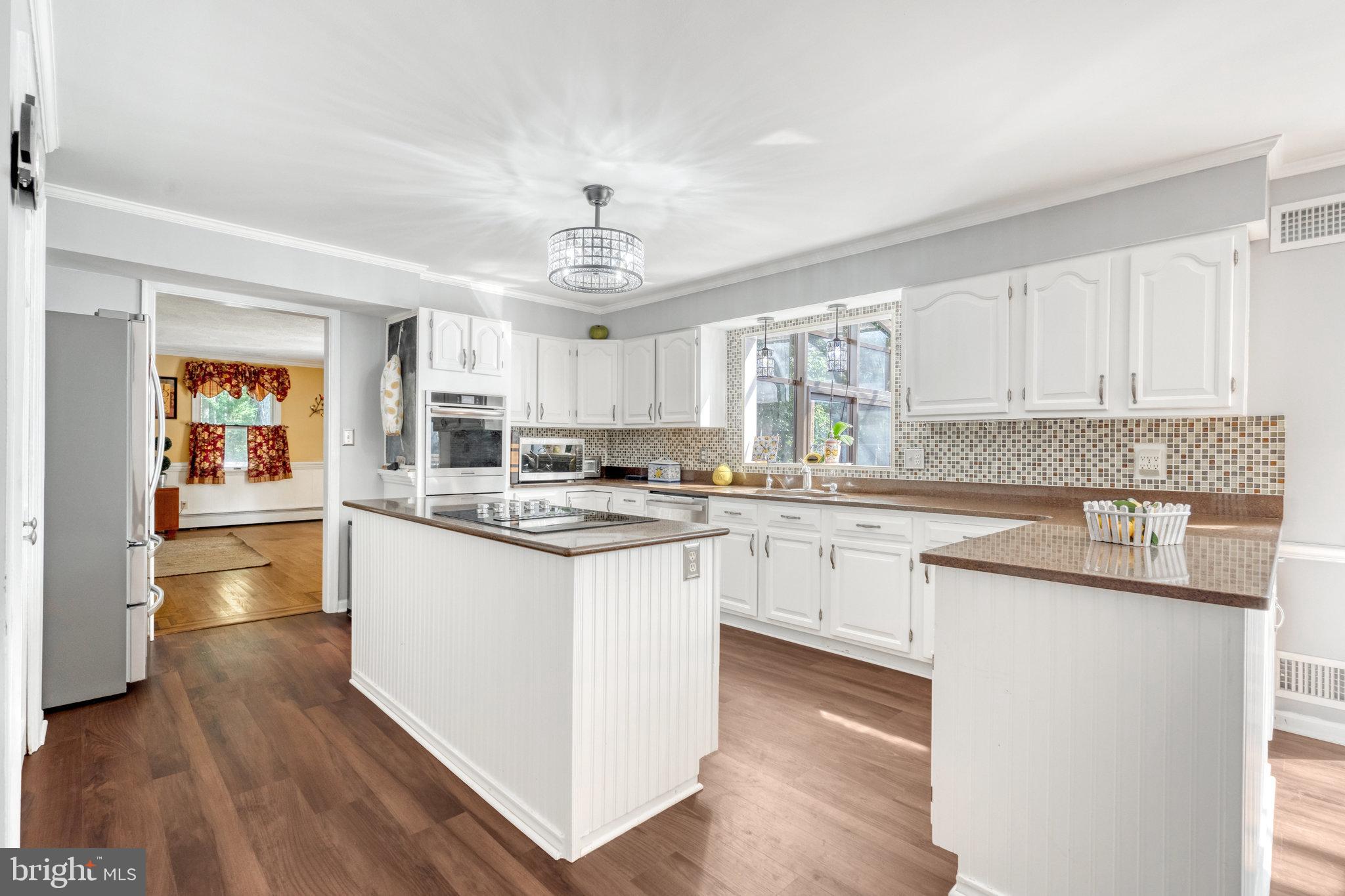 10481 WILLOWSPRING LANE