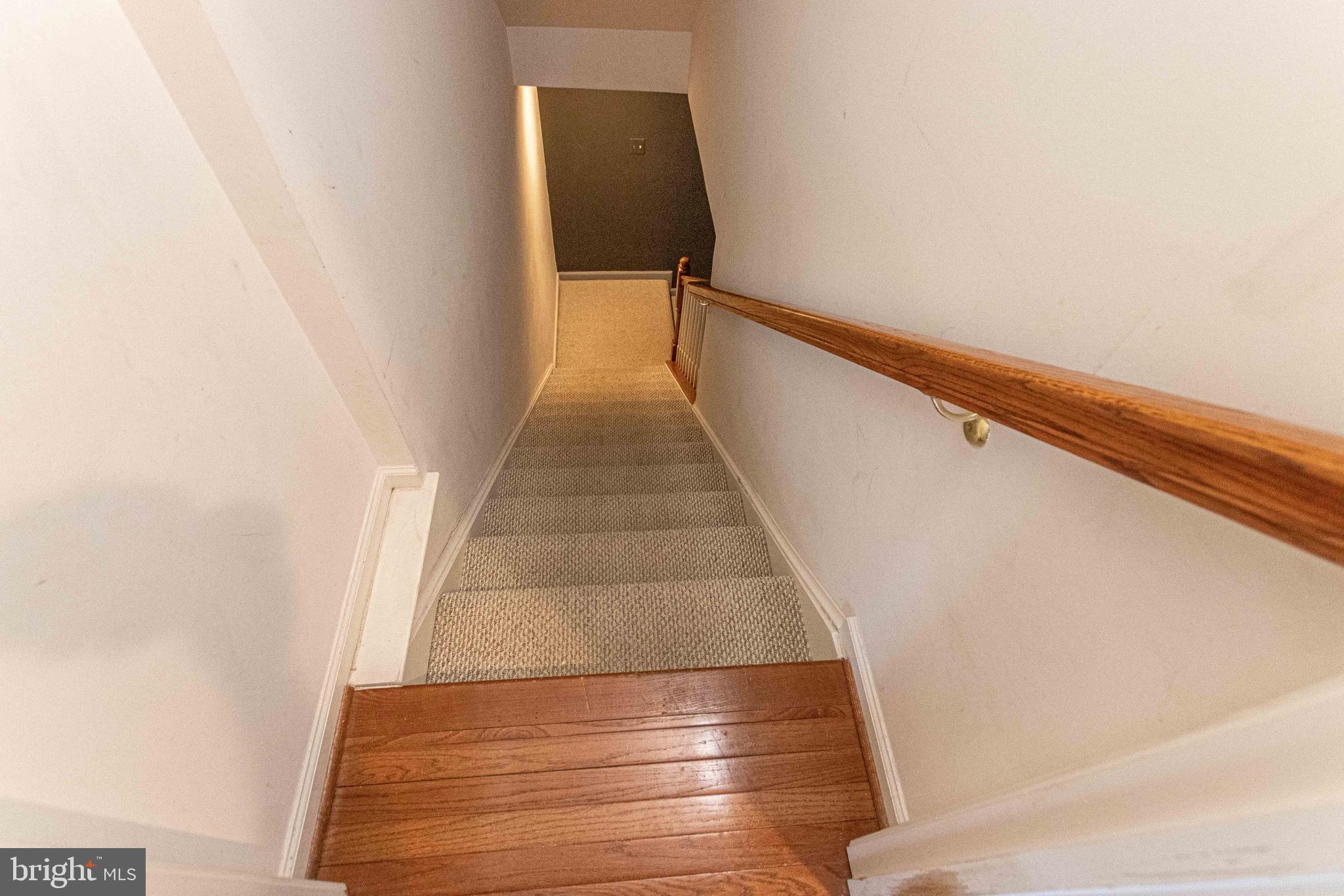 6679 CLARKES MEADOW DRIVE