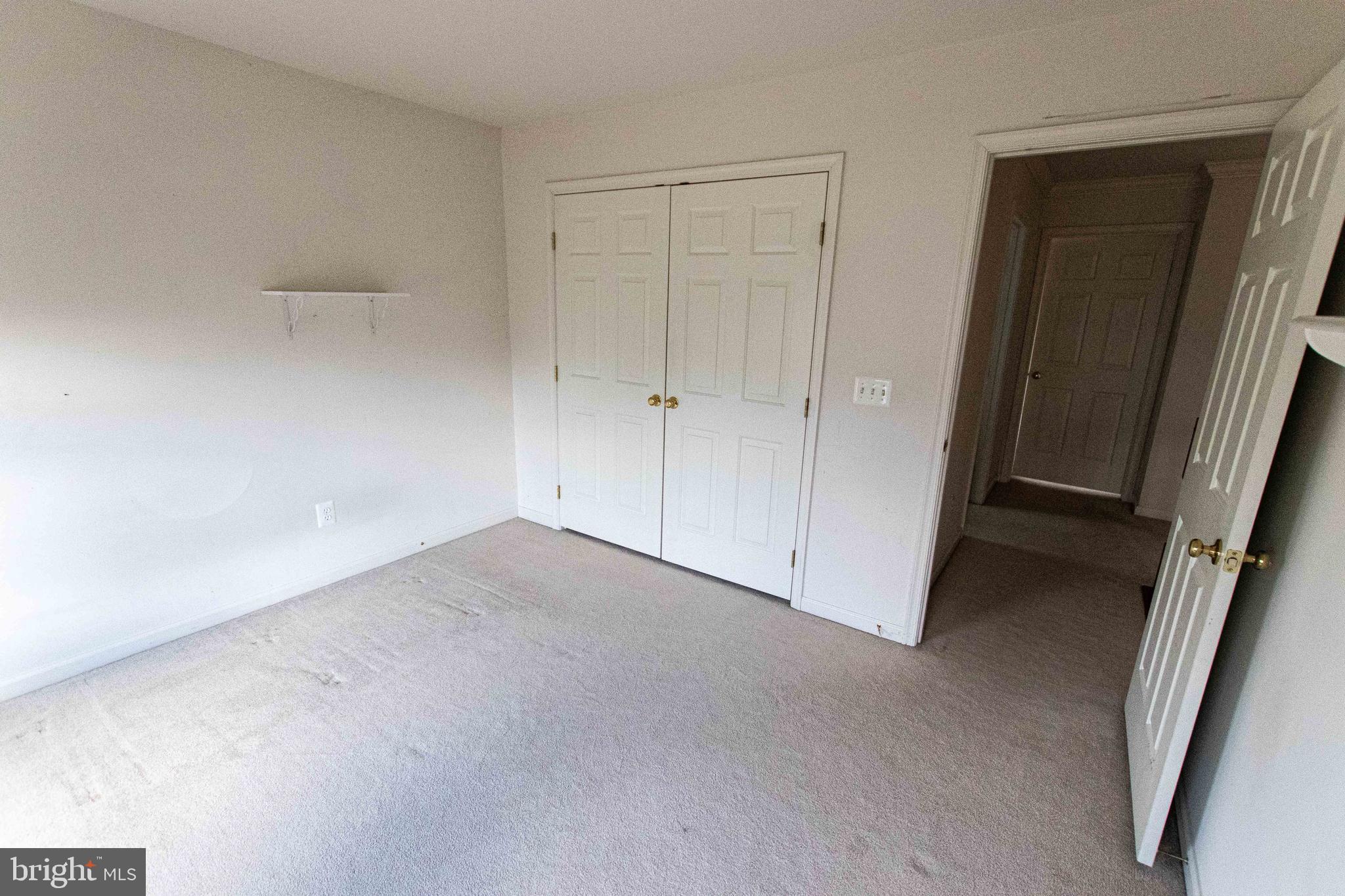 6679 CLARKES MEADOW DRIVE