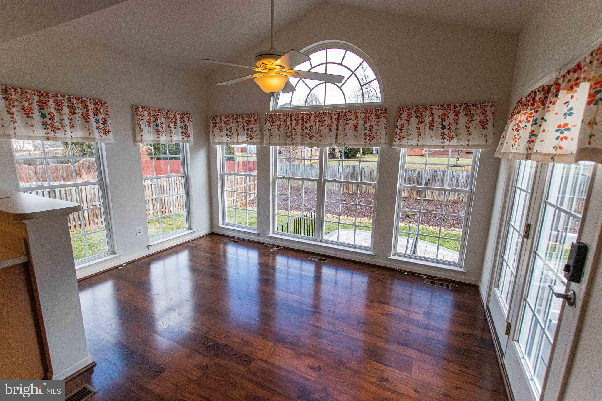 6679 CLARKES MEADOW DRIVE