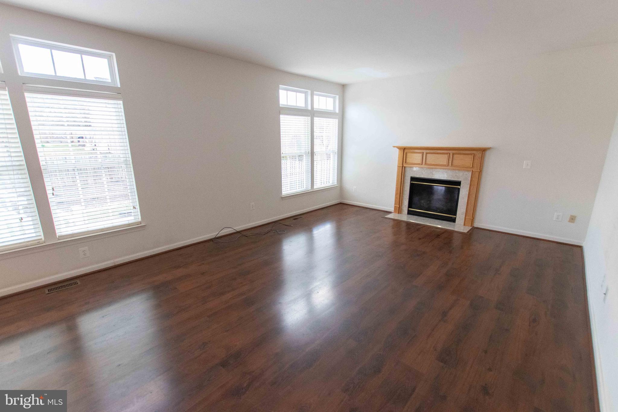 6679 CLARKES MEADOW DRIVE