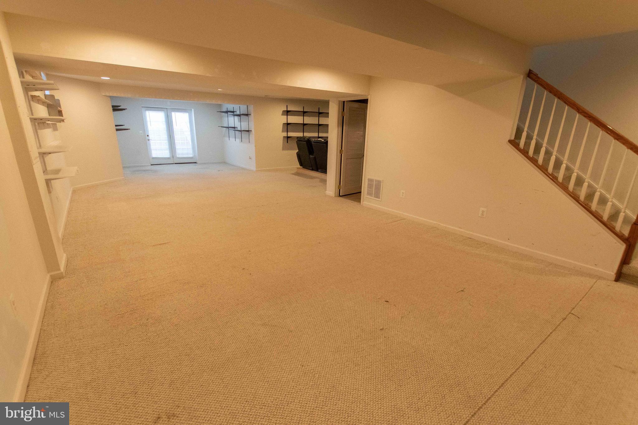 6679 CLARKES MEADOW DRIVE