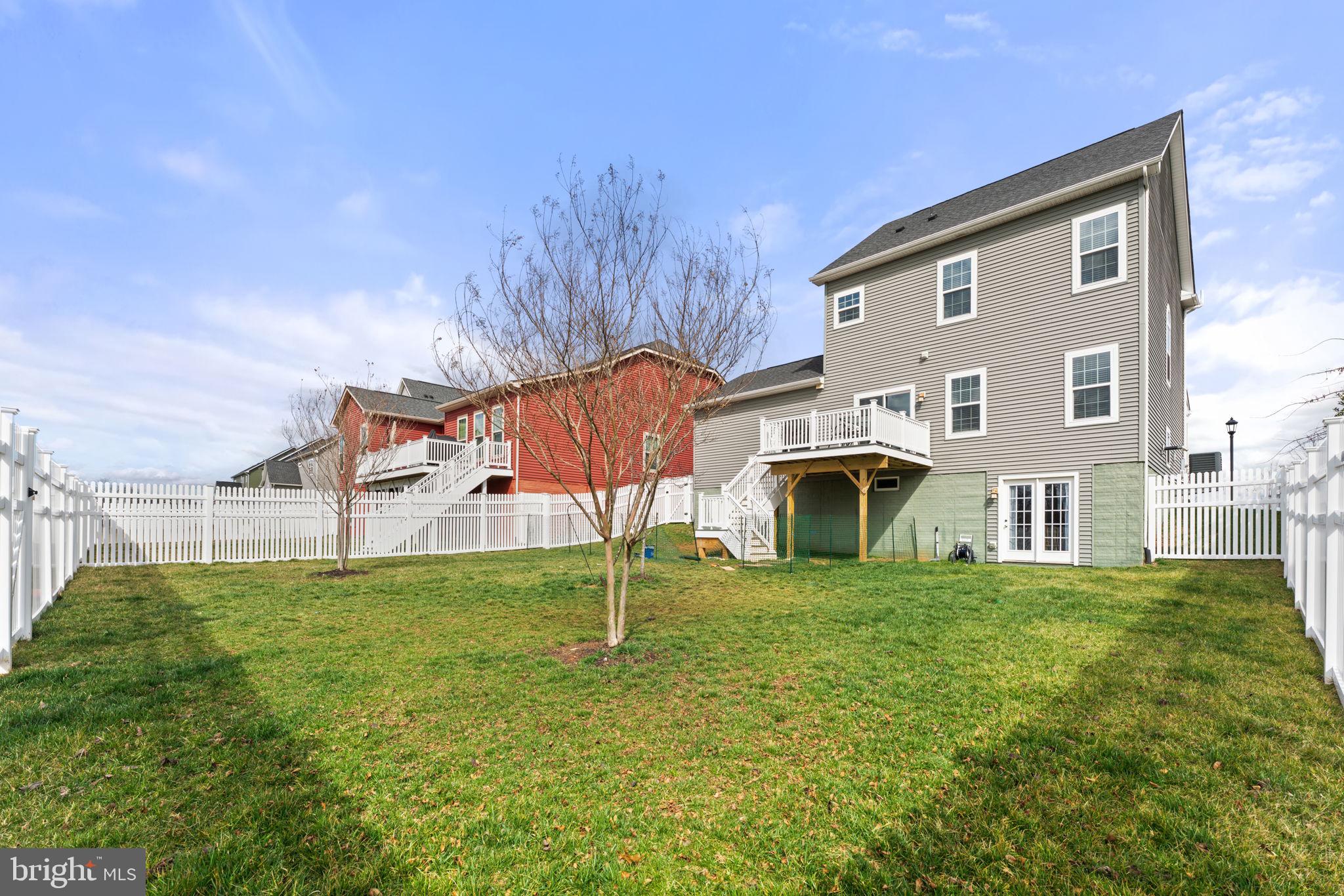 9033 RANDOLPH CIRCLE