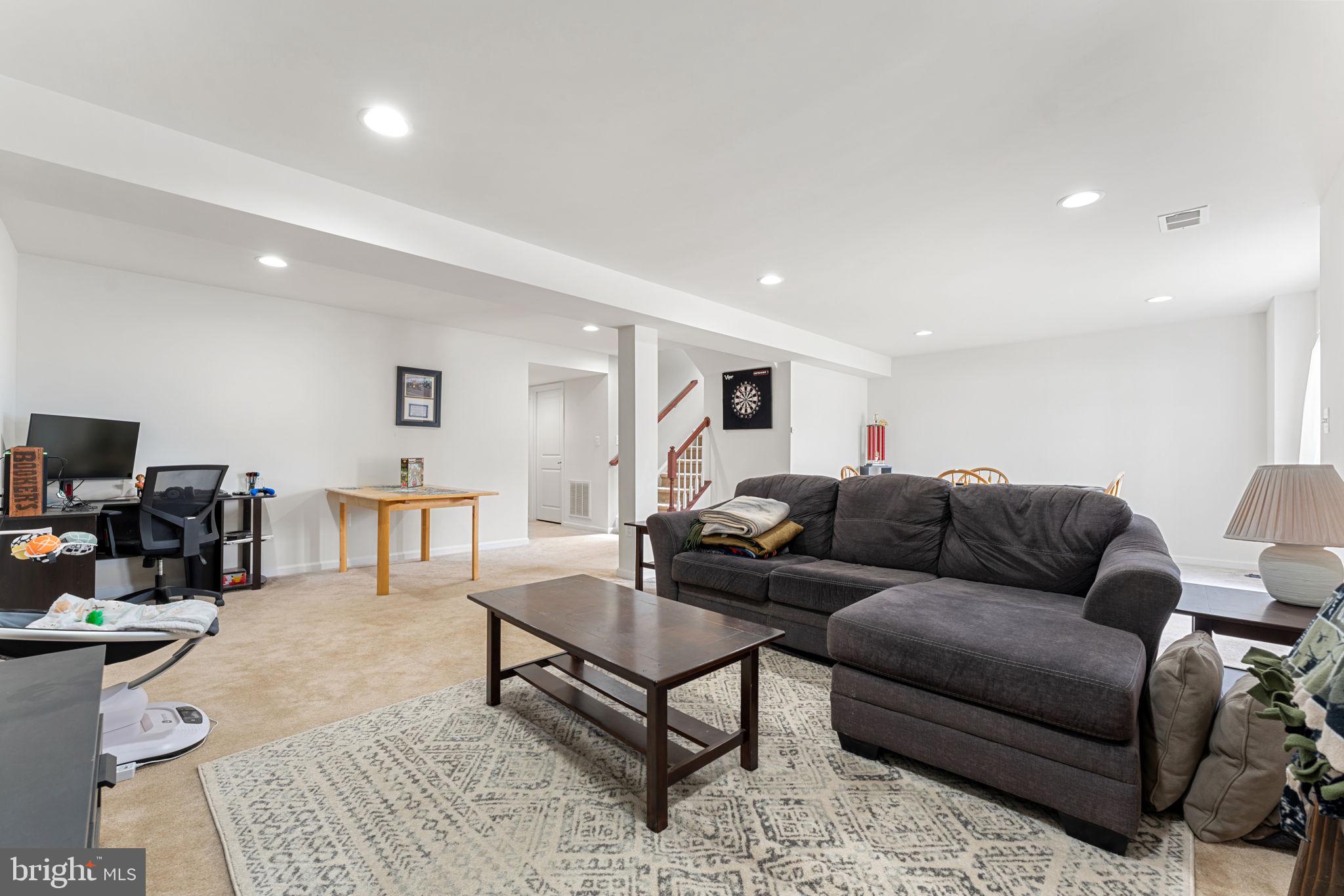 9033 RANDOLPH CIRCLE